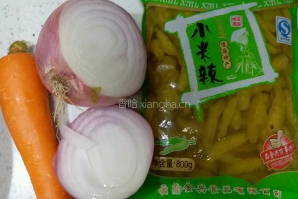 开胃泡菜的做法图解1