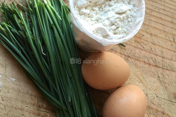 韭菜饼的做法图解1