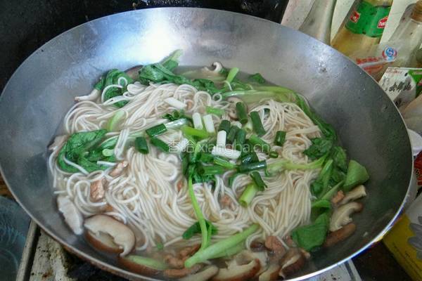 香菇肉丝面的做法图解8