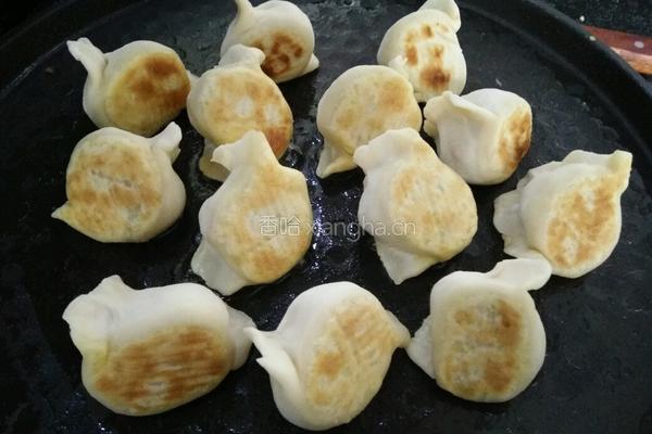 快速煎饺的做法图解10
