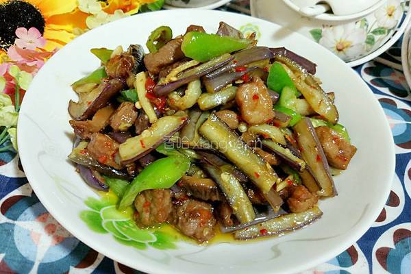 肉段烧茄子的做法图解13