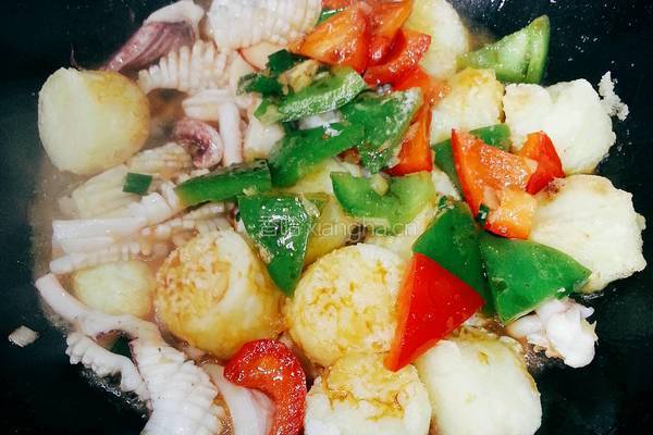 豆腐烧鱿鱼的做法图解7