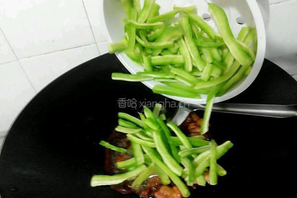 炒苦瓜的做法图解4