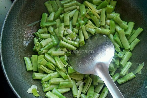 清炒四季豆的做法图解4