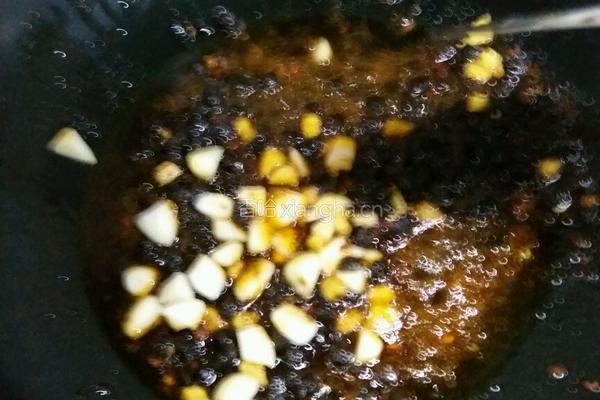 豆豉蒸鱼的做法图解3