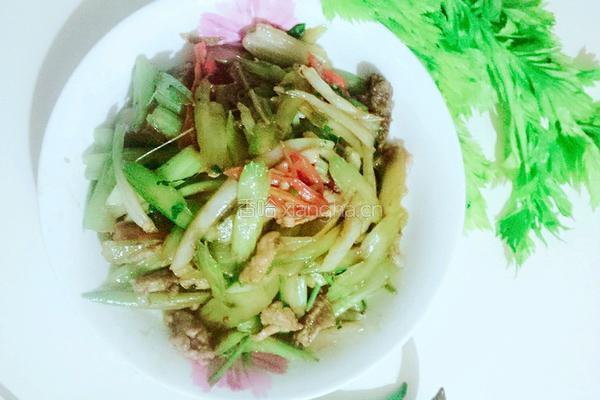 芹菜炒里脊肉的做法图解8