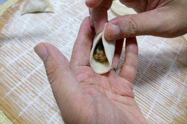 青椒馅饺子的做法图解5
