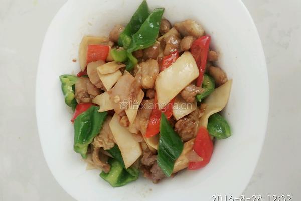 鸡腿菇炒肉片的做法图解6