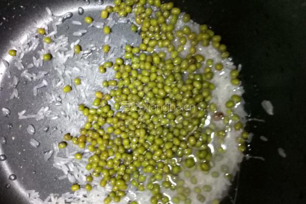 绿豆粥的做法图解3