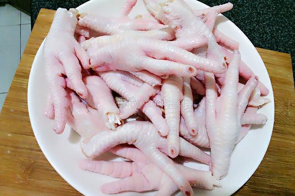 柠檬凤爪的做法图解1