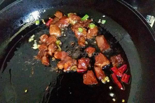 芹菜炒牛肉的做法图解7