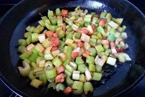 芹菜炒牛肉的做法图解9