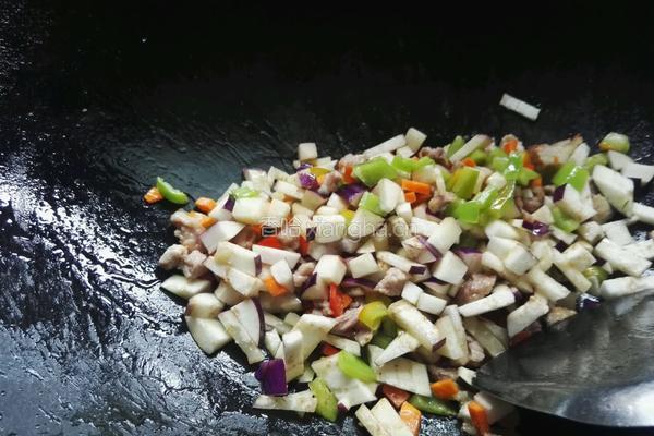 茄子炒饭的做法图解6