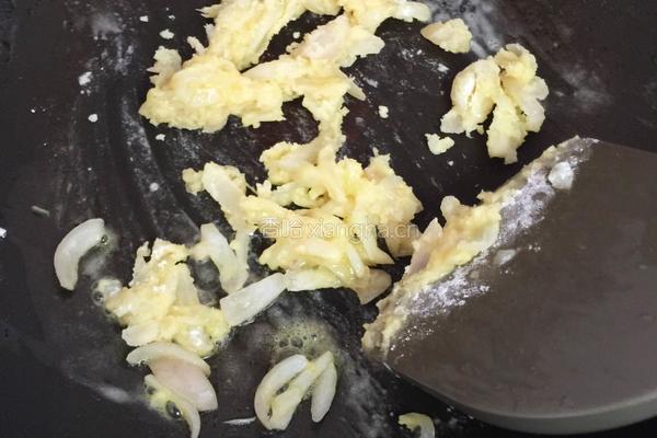 奶油蘑菇浓汤的做法图解5