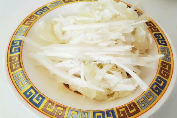 白菜拌粉丝的做法图解3