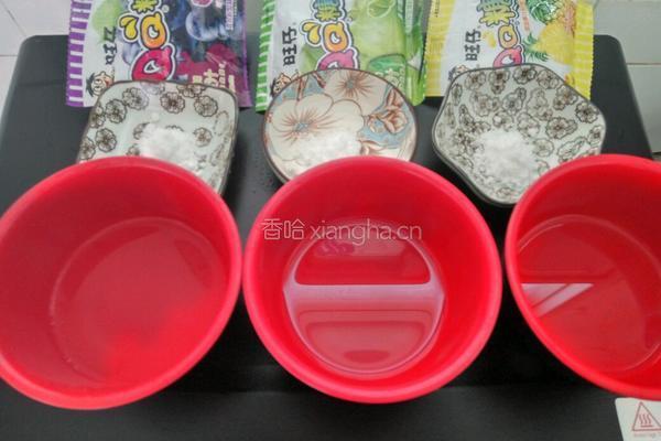 香滑果冻布丁的做法图解1