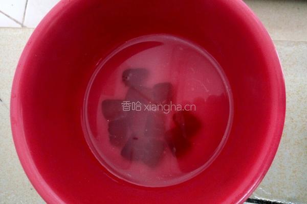 香滑果冻布丁的做法图解3