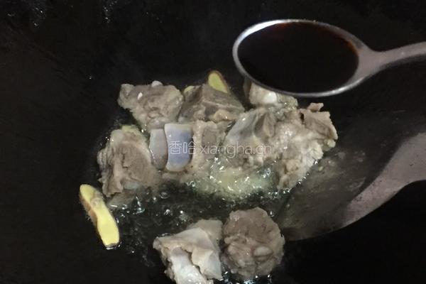辣椒炒排骨的做法图解4