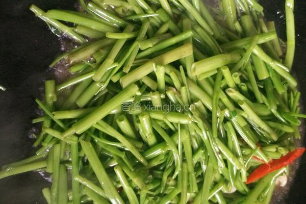 酸辣通菜的做法图解5