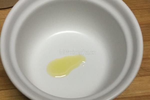 鸡蛋焦糖布丁的做法图解2
