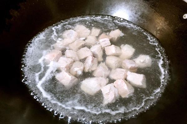 虫草花炖瘦肉的做法图解3