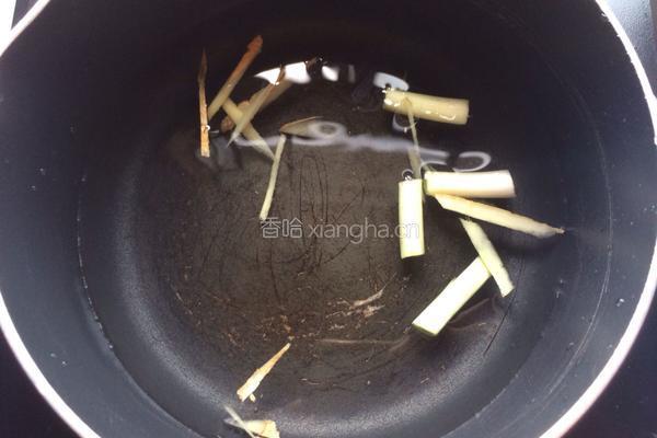 白煮虾的做法图解2