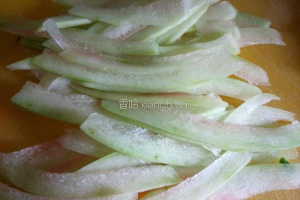 西瓜皮泥猛鱼汤的做法图解3