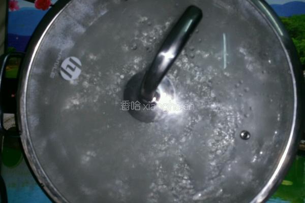 火龙果椰奶西米露的做法图解4