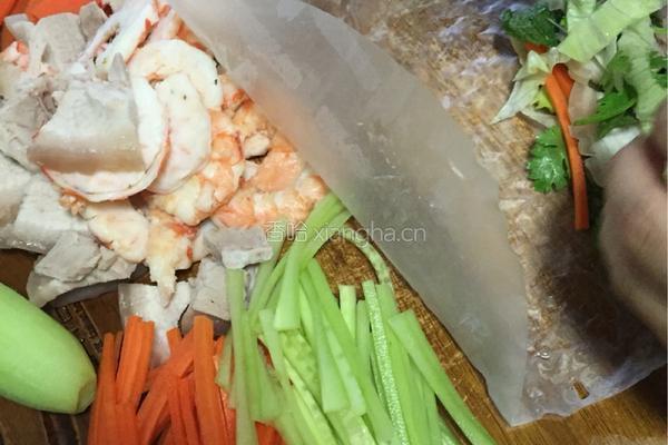 越式虾米春卷的做法图解1