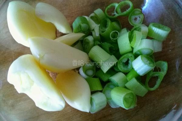 鸡腿炖香菇的做法图解3