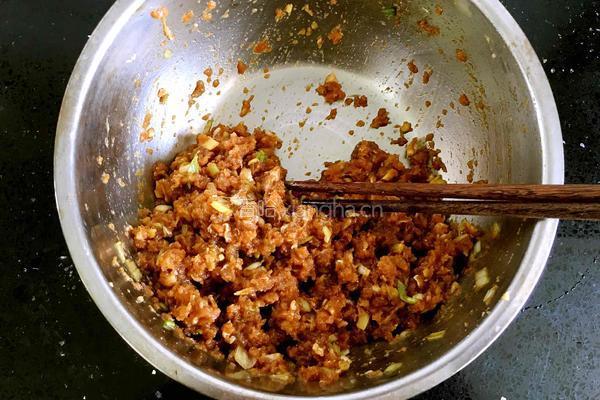 花样蒸饺的做法图解2