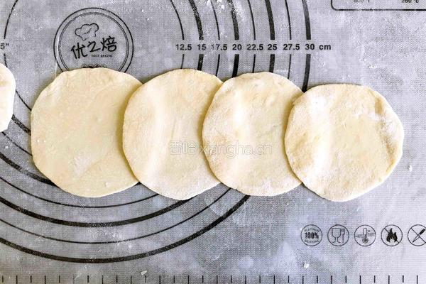 花样蒸饺的做法图解4