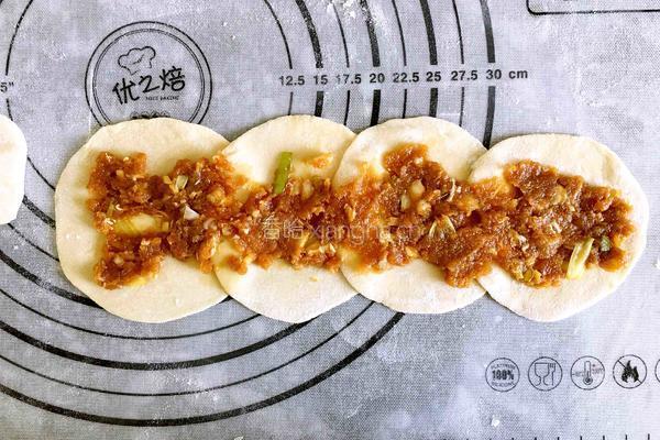 花样蒸饺的做法图解5