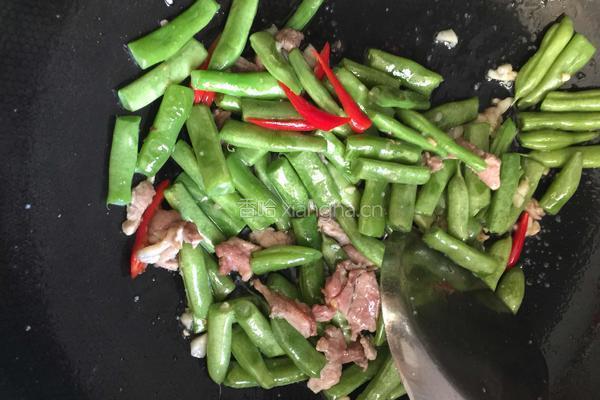 四季豆炒肉的做法图解10