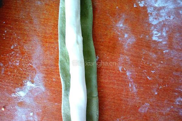 酸菜油裙子水饺的做法图解8