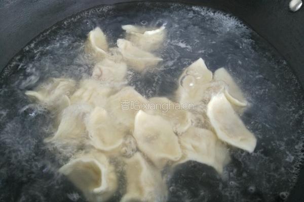 猪肉虾仁水饺的做法图解17