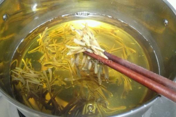金银花露的做法图解4