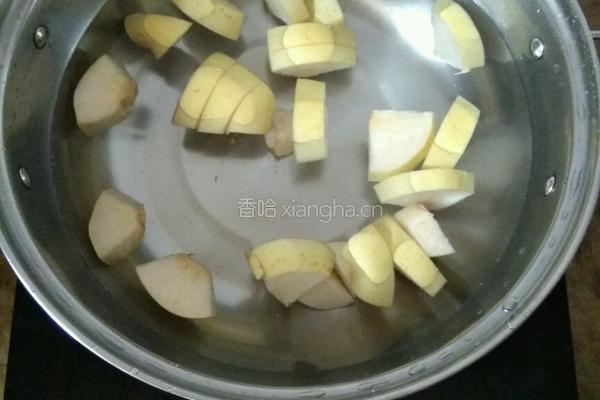 银耳雪梨糖水的做法图解3