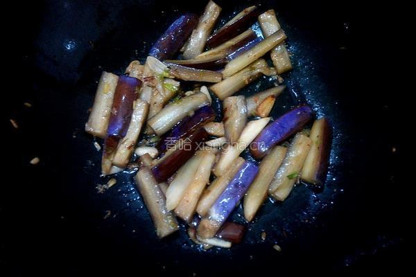 清炒茄子的做法图解5