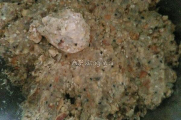 伍仁月饼（16个 每个 50g）的做法图解2