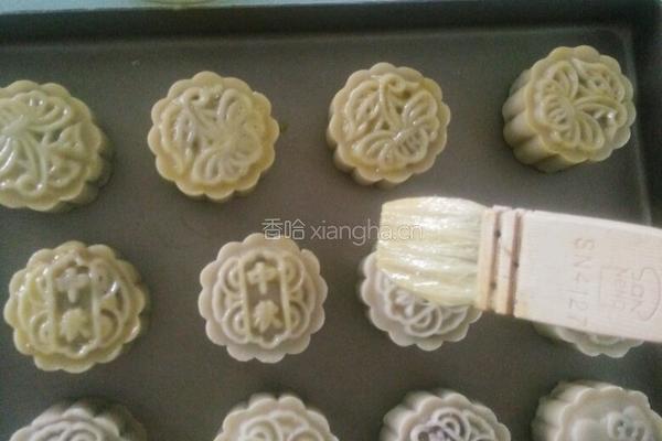 伍仁月饼（16个 每个 50g）的做法图解12