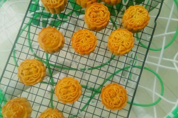 伍仁月饼（16个 每个 50g）的做法图解14