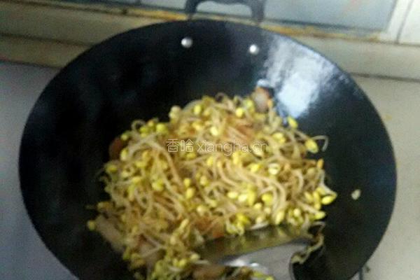 豆芽炒粉条的做法图解5