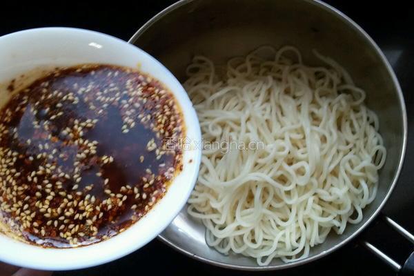麻辣拌面的做法图解8