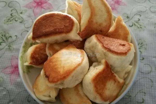 发面水煎饺子