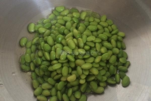海米毛豆汇的做法图解4
