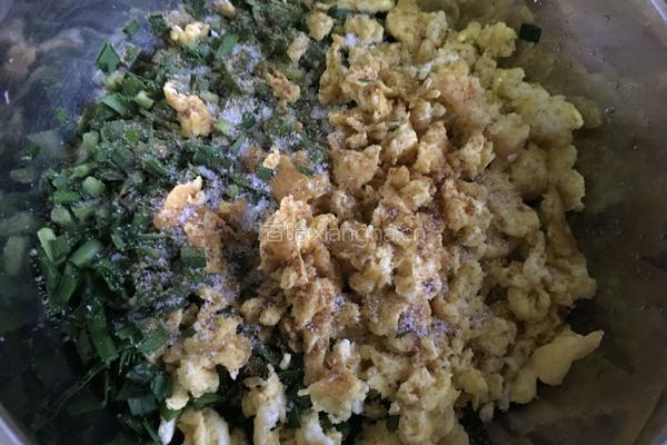 韭菜鸡蛋馅饼的做法图解8