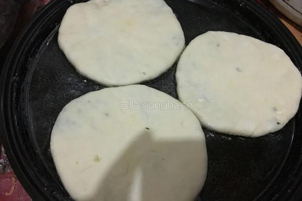 韭菜鸡蛋馅饼的做法图解20