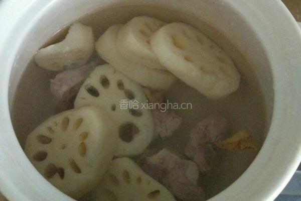 菜脯莲藕煲排骨的做法图解5