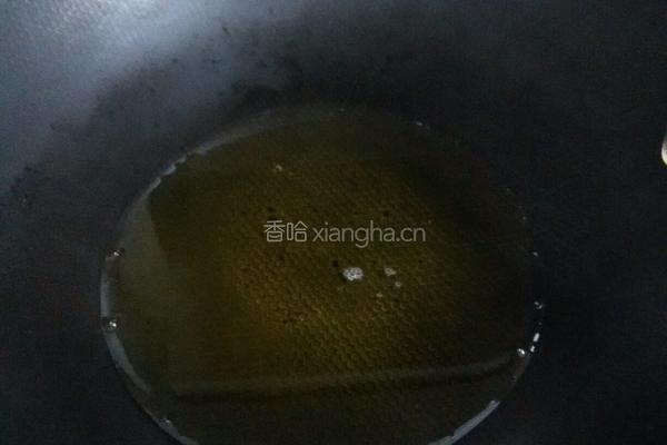 西瓜皮炒鸡蛋的做法图解3